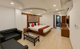Hotel Tjs Royale, Karol Bagh, Budget Friendly,Great Location,Value Stay